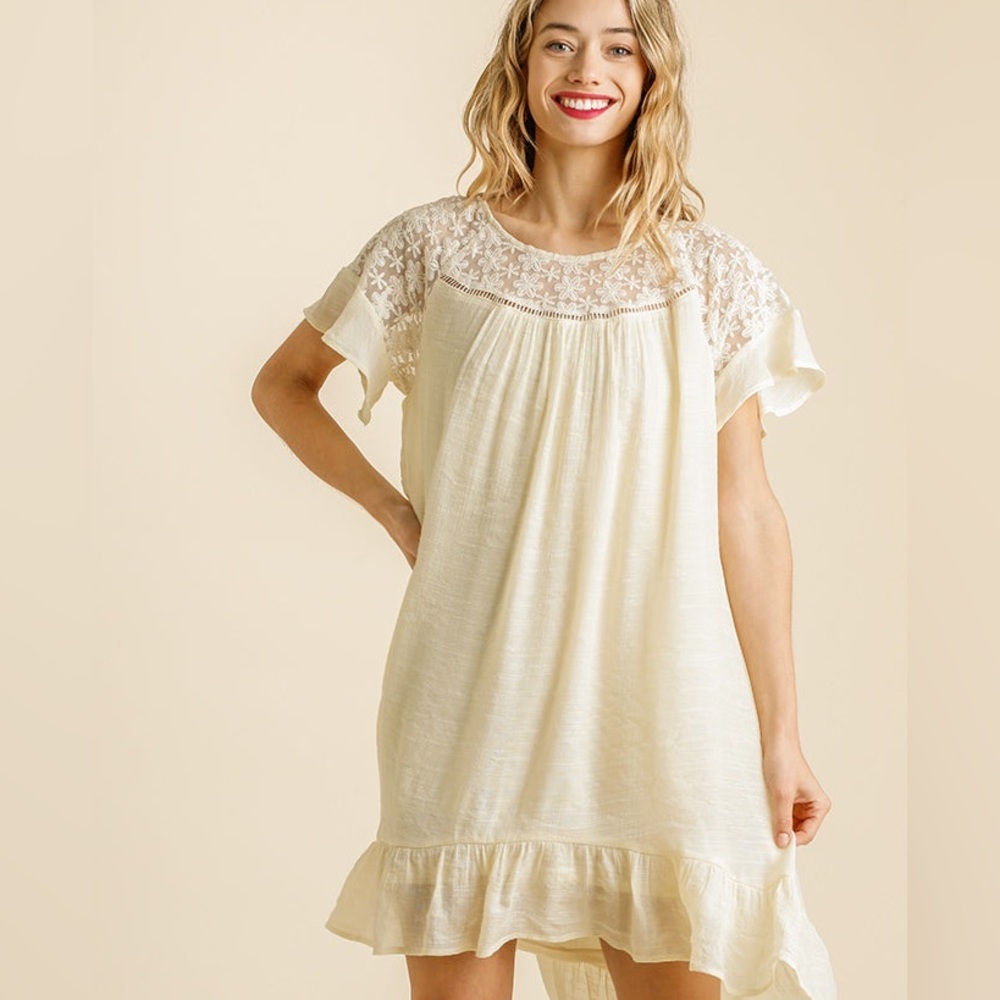 Umgee NWT Cream Floral Lace Yoke Babydoll Dress Flutter Sleeve Boho Small